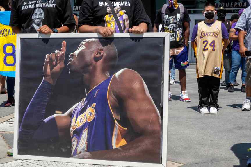 Councilmembers move to make Kobe Bryant Boulevard an LA street