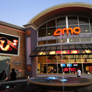 AMC Entertainment to "Run Out of Liquidity" in 6 Months, Ratings Agency Warns