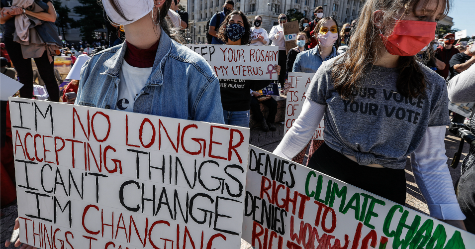 'Prove Him Wrong': Progressives Demand Democrats Accept McConnell's Challenge, Expand Supreme Court If They Win Elections